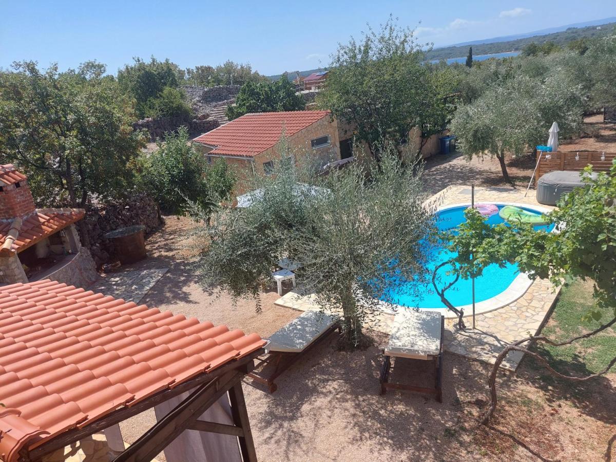 Holiday House Pulina Punat Esterno foto