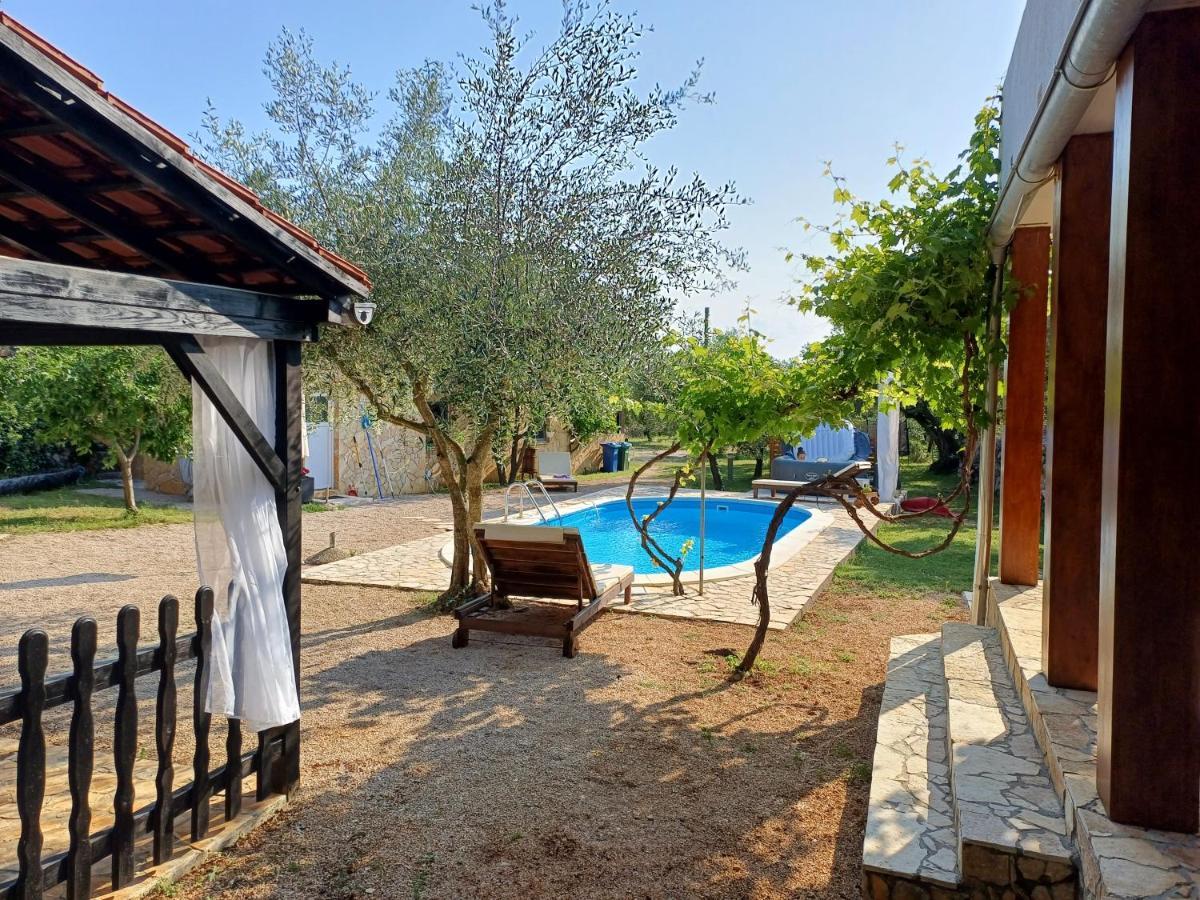 Holiday House Pulina Punat Esterno foto
